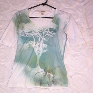 Soft, scoop neck tee